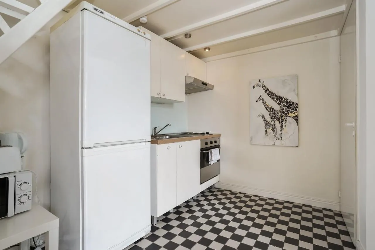 Kotimaailma Helsinki - Arkadiankatu 8 Apartment Finland
